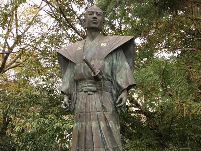 堀田正睦公像