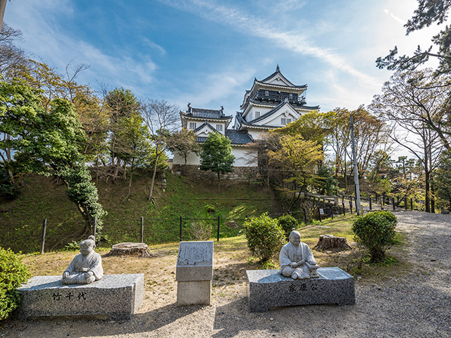 岡崎公園