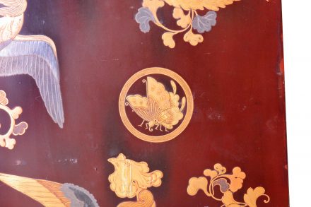 鳳凰図家紋散蒔絵用箪笥（島津家・池田家婚礼調度品）