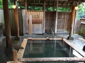 上杉謙信の隠し湯