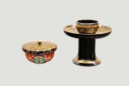 蒔絵献茶台